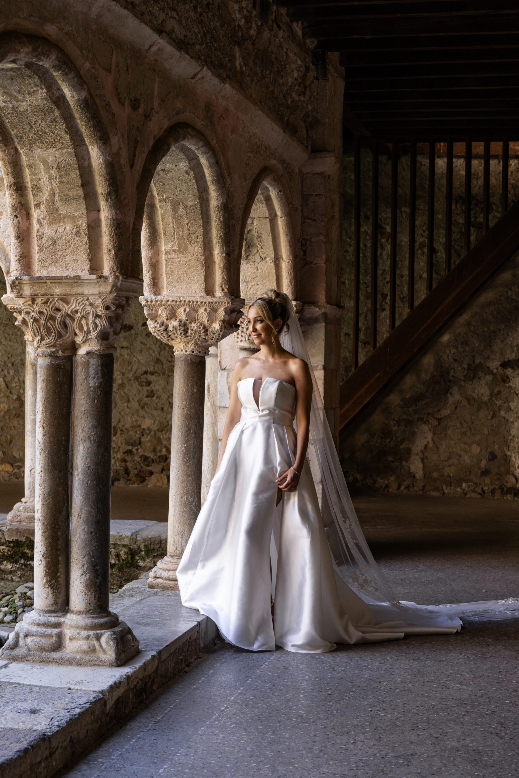 Ciara & Laurent - Mariage réalisé par KeepHeart Wedding planeuse, décoratrice intérieur et évenementiel à Château St Michel, Saint Lizier, Ariège - Crédit photo : Camille Espigat-Cancé