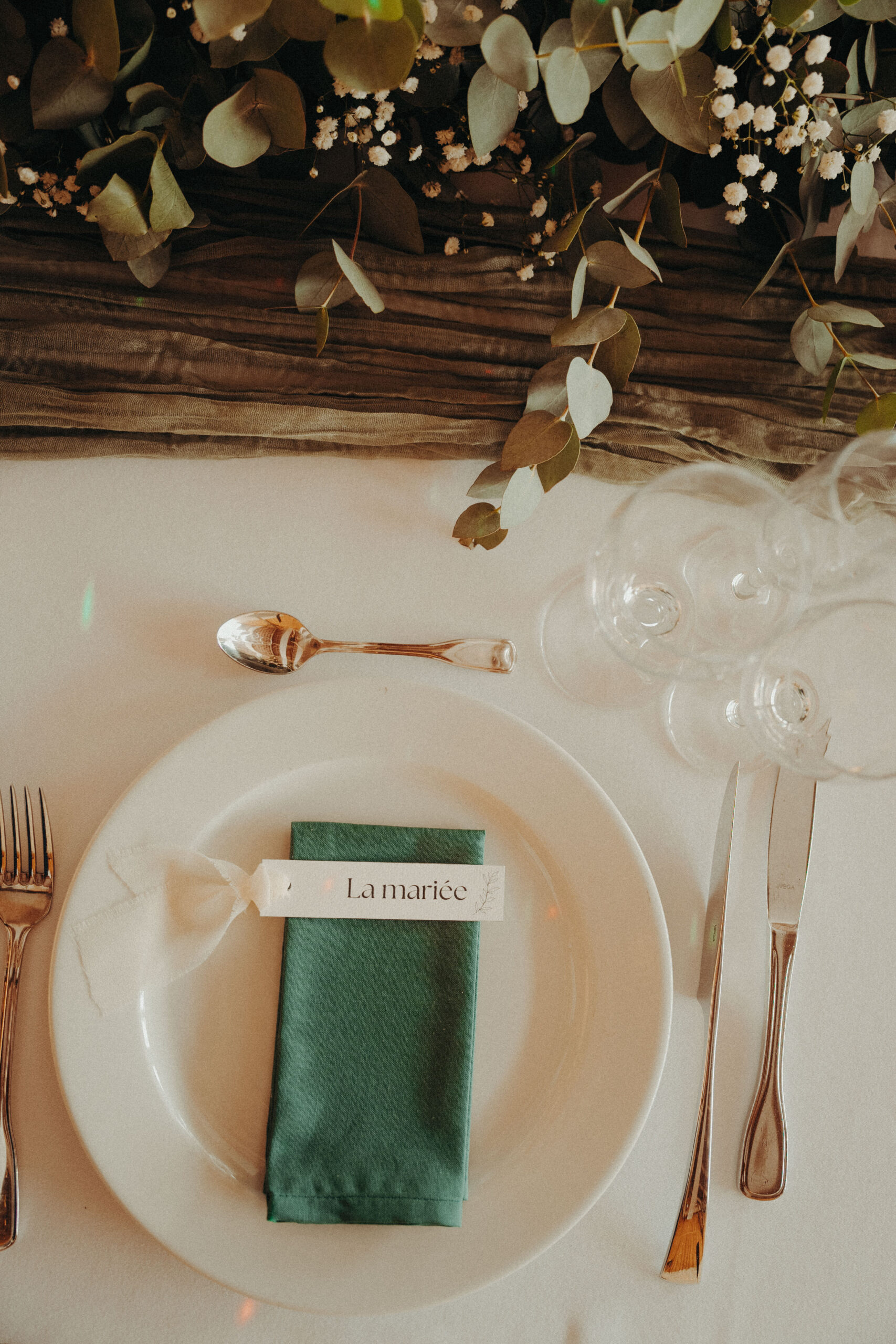 Coraline & Kévin - Mariage réalisé par KeepHeart Wedding planeuse, décoratrice intérieur et évenementiel à La Métairie du Château, Haute-Garonne - Crédit photo : Pleins souvenirs