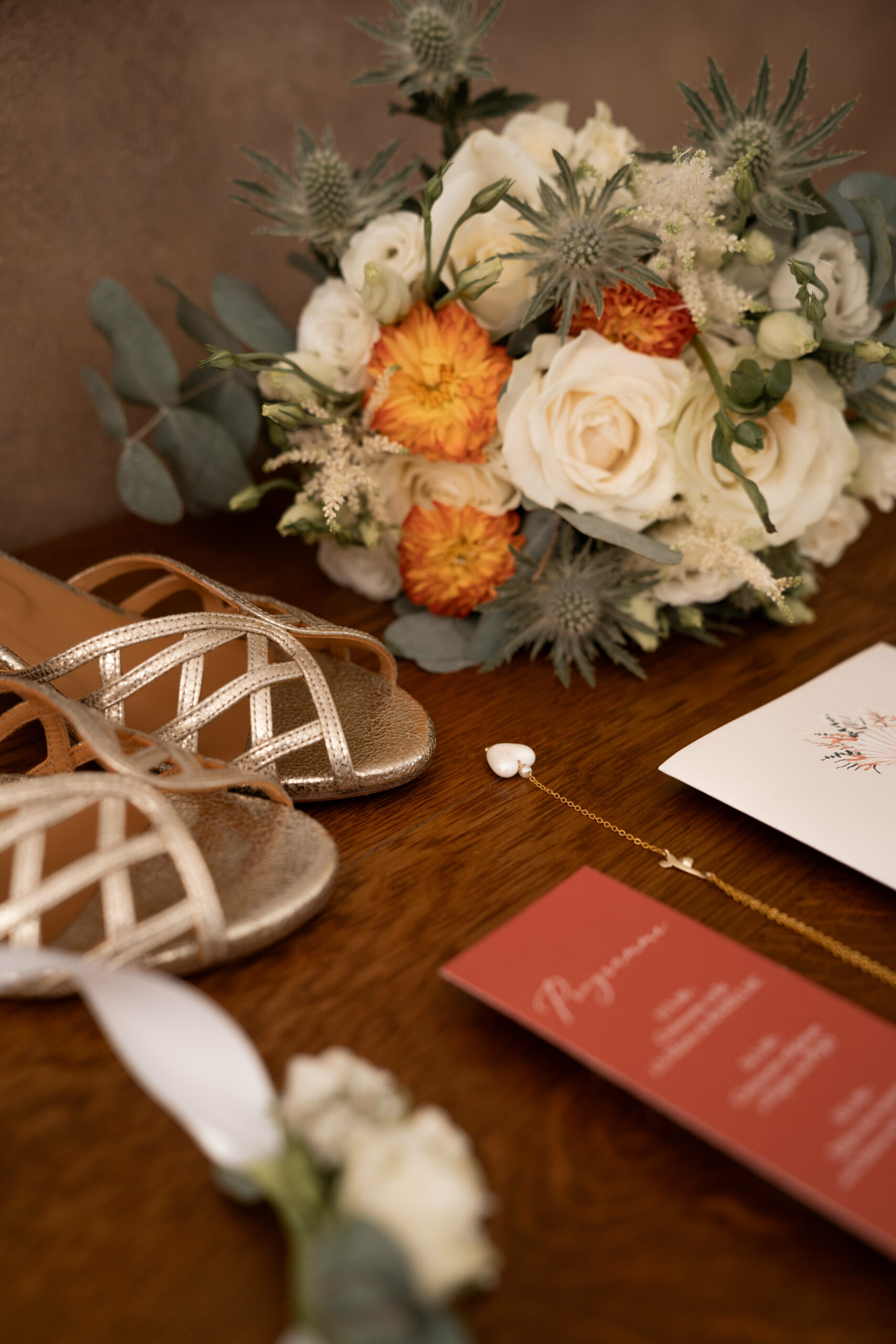 Aurélie & Damien - Mariage réalisé par KeepHeart Wedding planeuse, décoratrice intérieur et évenementiel à Château de Couloumé-Mondebat, Gers - Crédit photo : Flora Pascal